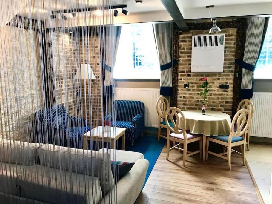 Charming Loft Near Old Town Apartment Талин Екстериор снимка